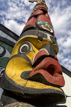 First Nation totem